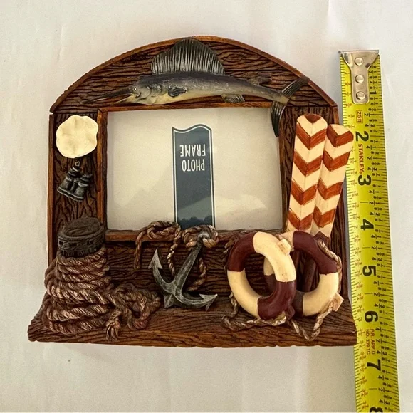 Nautical Fishing Theme Resin 3D Picture Frame NWOT - Picture 5 of 6